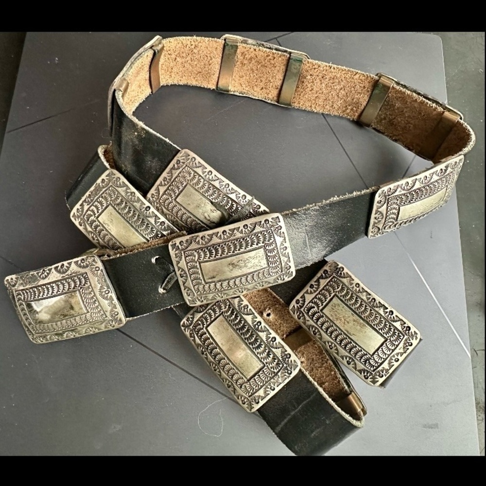 VINTAGE 1980s JAMES SHAY JS NAVAJO STERLING SILVER CONCHO BELT RECTANGULAR SHAPE